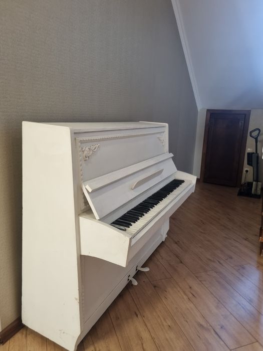 Фортепиано рабочие