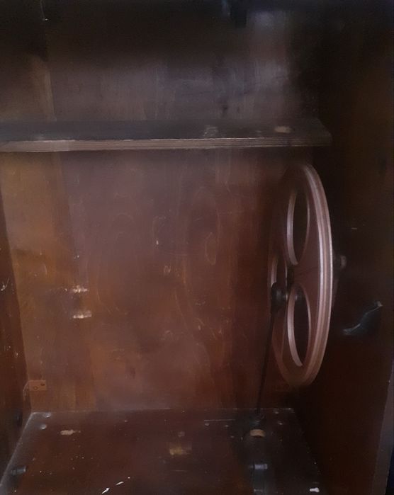 Швейная машина Singer