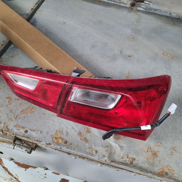 Treker redlayn ablisofkasi