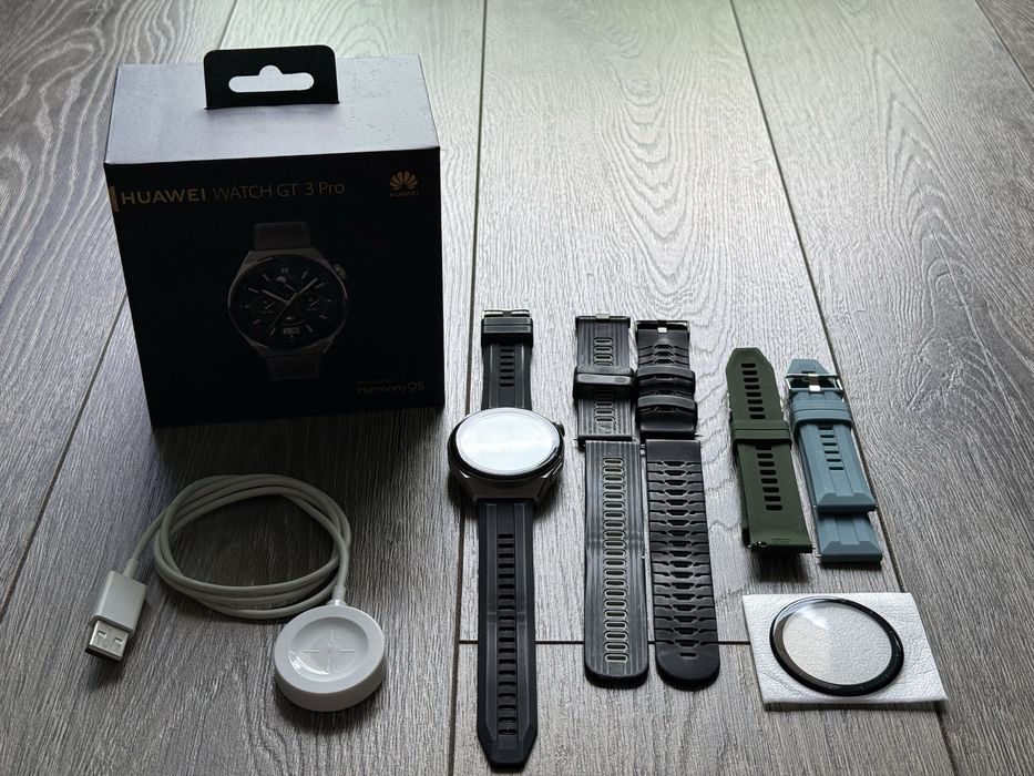 Huawei Watch GT 3 PRO, Leather Strap, Gray.