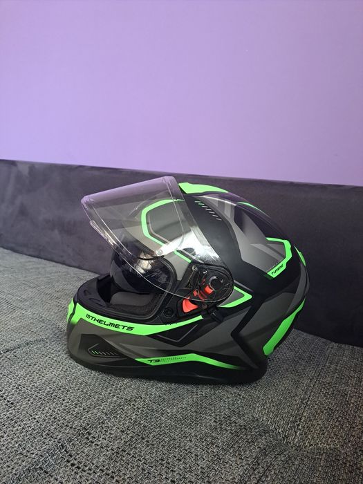 Mthelmets T3 Каска за пистов мотор