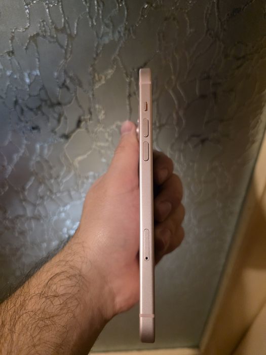 iPhone 15 Plus 256GB Розов - Неразличим от нов! 97% Батерия + Подарък