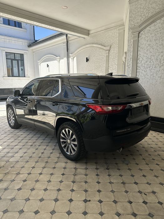 Chevrolet Traverse 3,6 black