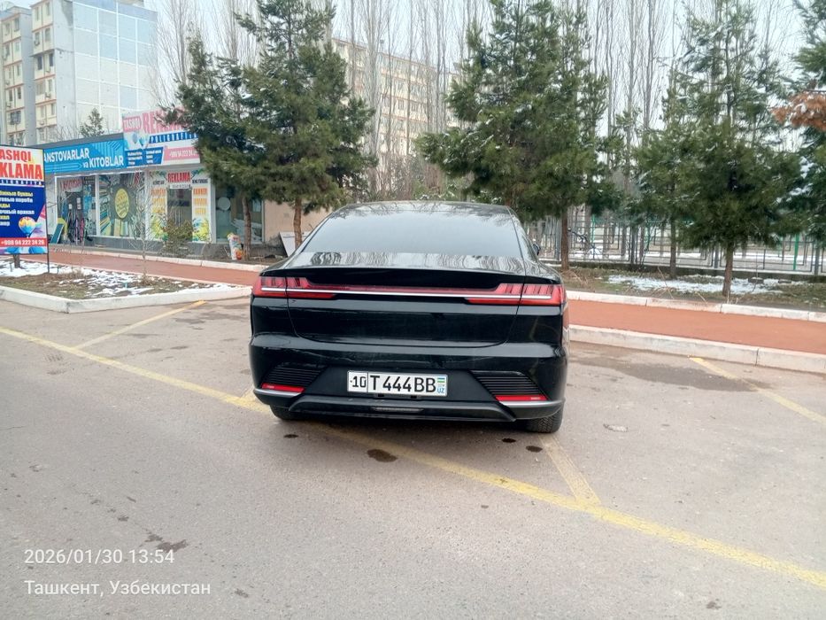 BYD Han 506km sotiladi