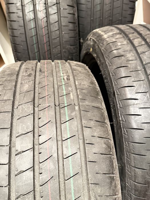 Продам Bridgestone компект шин