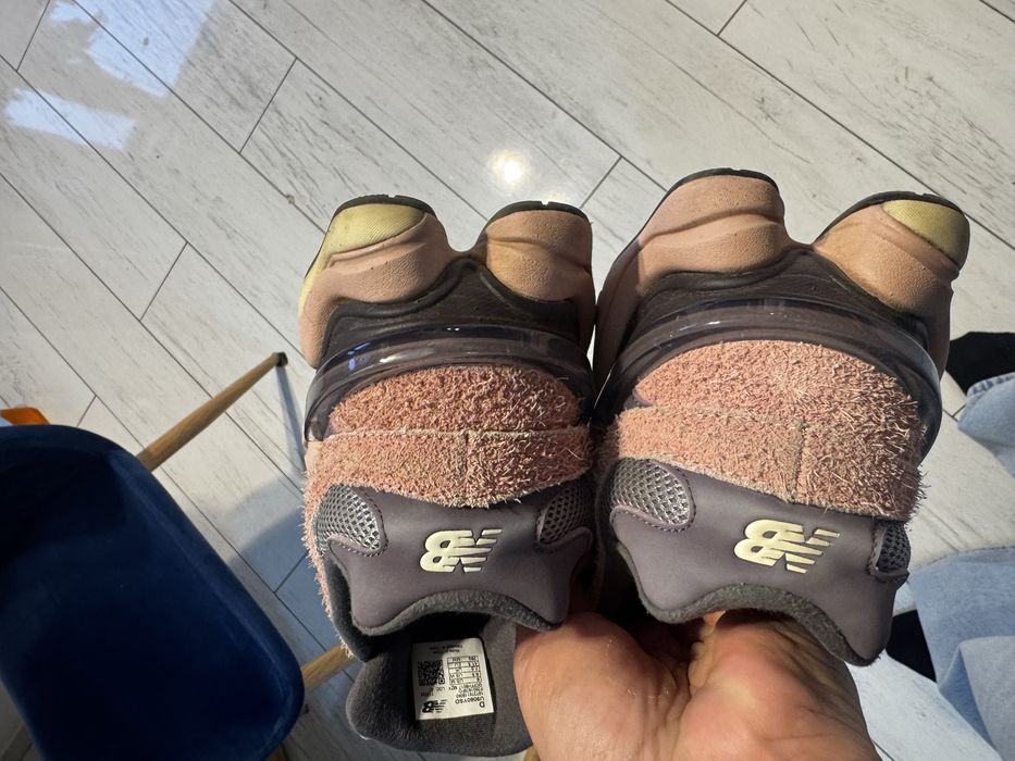 Snechersi New Balance 41,5(26 cm)aproape noi