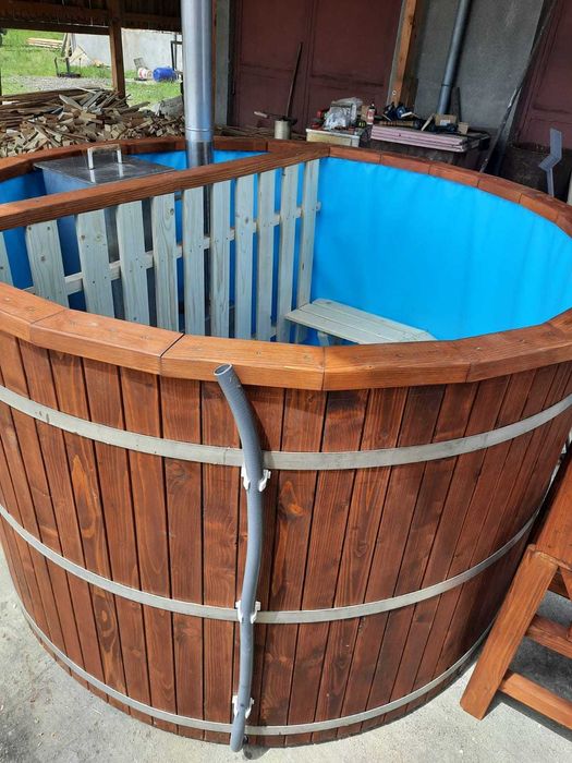 Ciubar invelit cu liner (soba interioara)