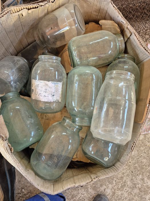 Стеклянные банки, разные