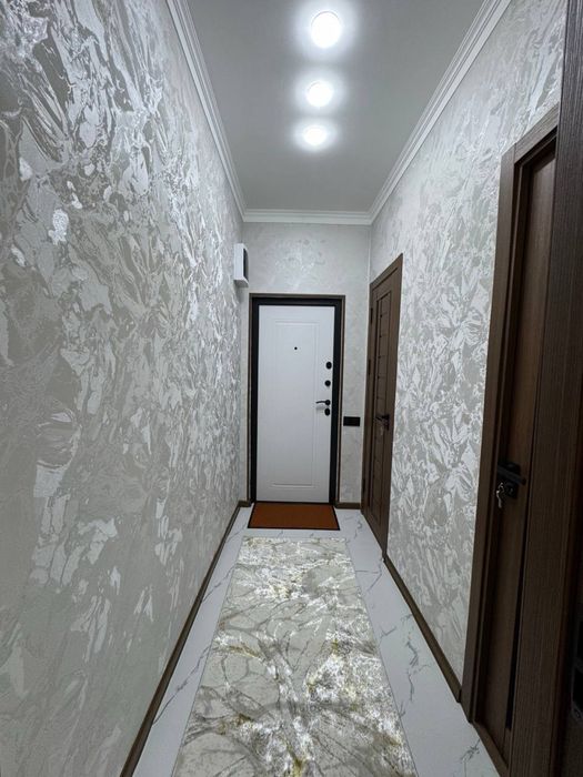 Продаеться 2х комнатная квартира на Мирзо Улубеке