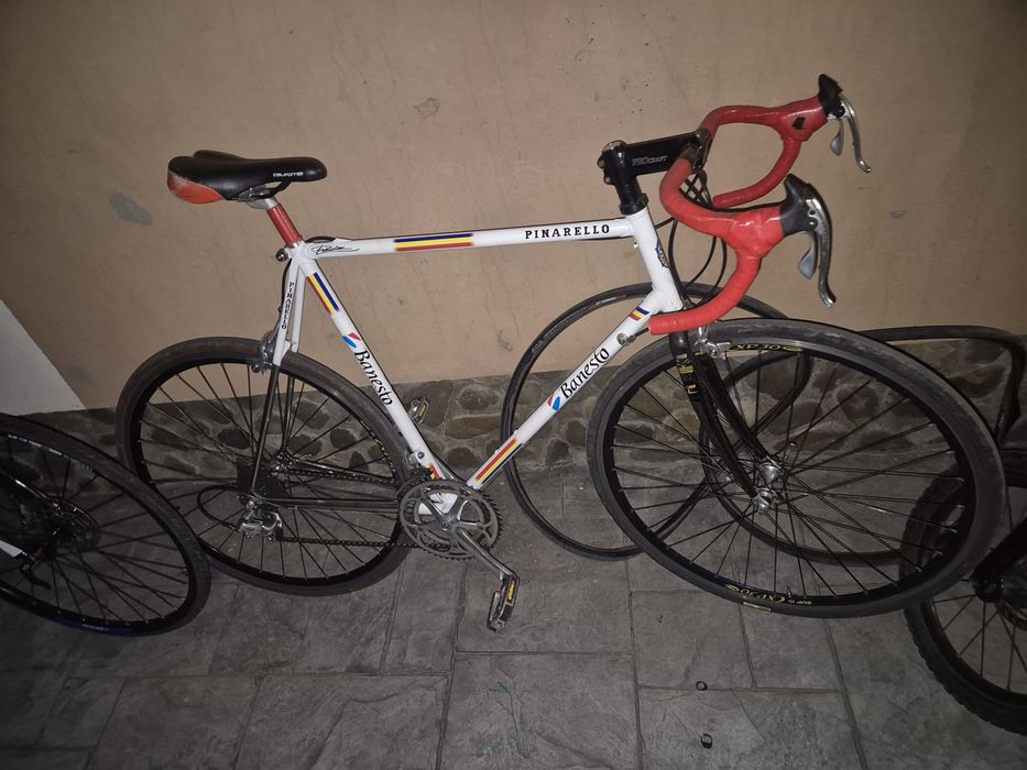 Bicicleta colecție Pinarello Banesto