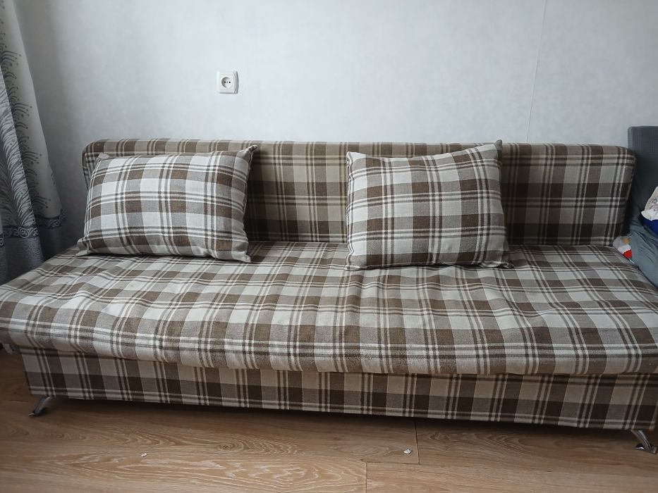 Продам диван-тахта