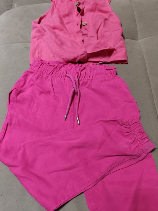 Яркий летный комплект для модницы