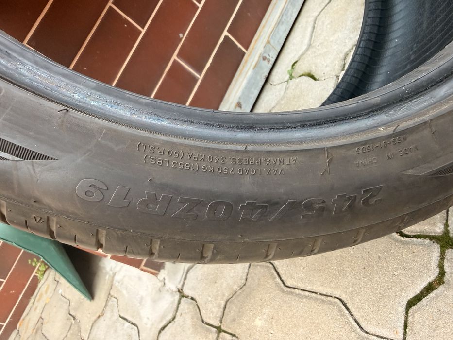 Летни гуми 245/40/19