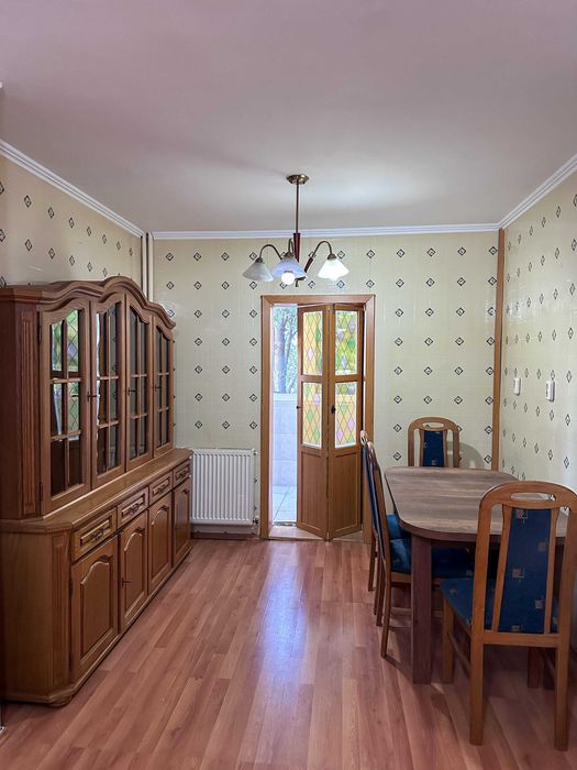 Inchiriez apartament cu 2 camere