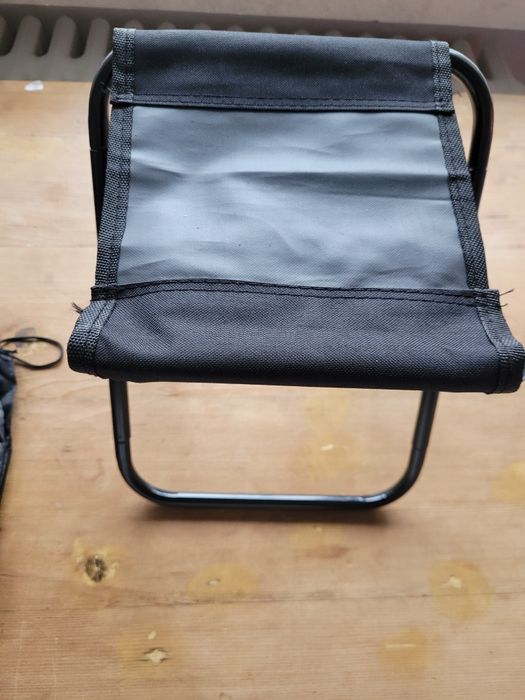 Scaun pliant pentru geanta