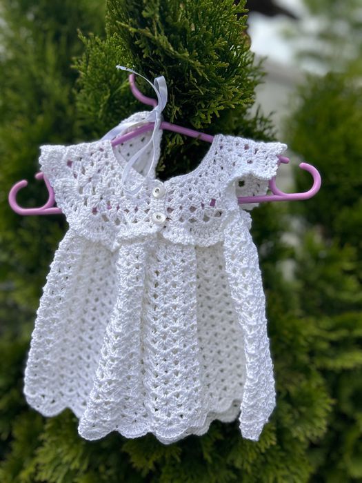 Set rochita si pantofi fetita crosetate, 0-3 luni, calitate excelenta