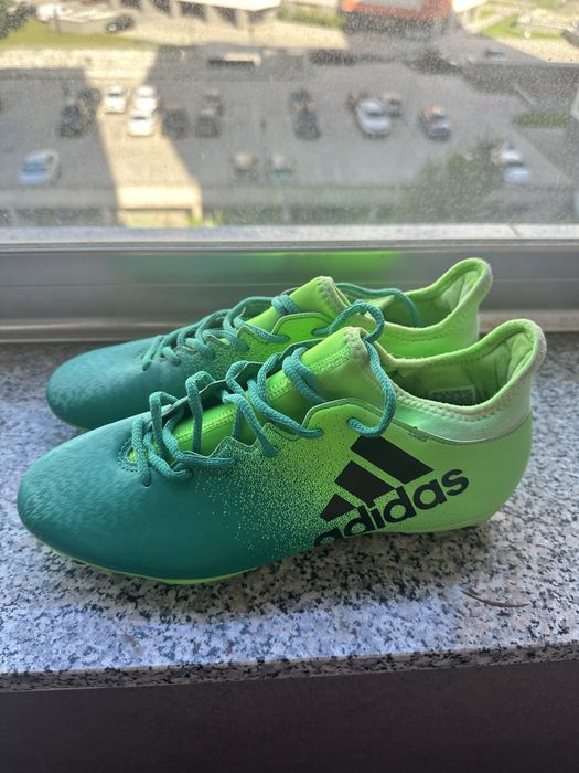 Ghete de fotbal Adidas TechFit