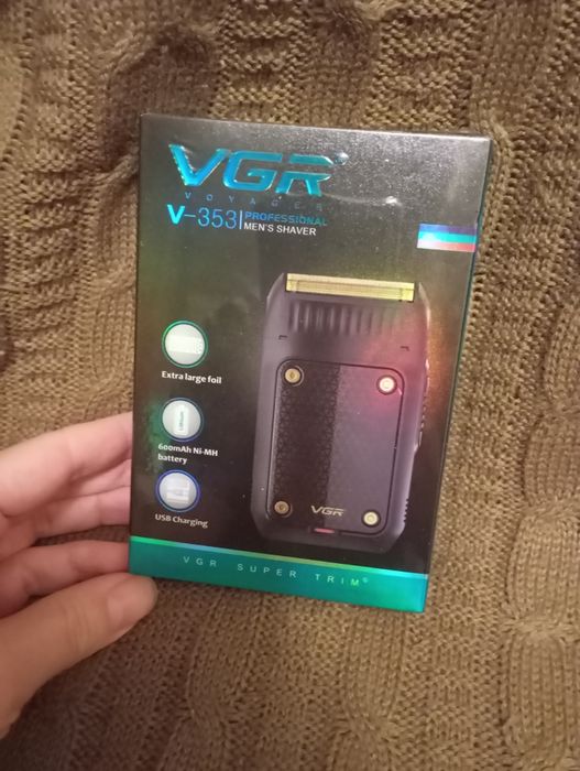 Электробритва VGR