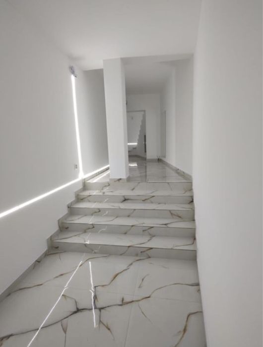 Camere  de lux cu bai proprii in regim hotelier