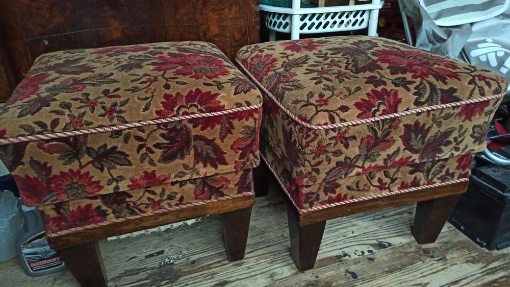 Старинно канапе с две кресла и две табуретки/холна гарнитура