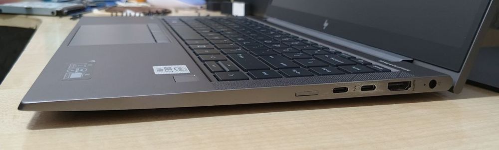 HP ZBook Firefly G7 14" IPS FHD/ CORE™ i7-10610U/ 8GB DDR4/ 256GB NVMe