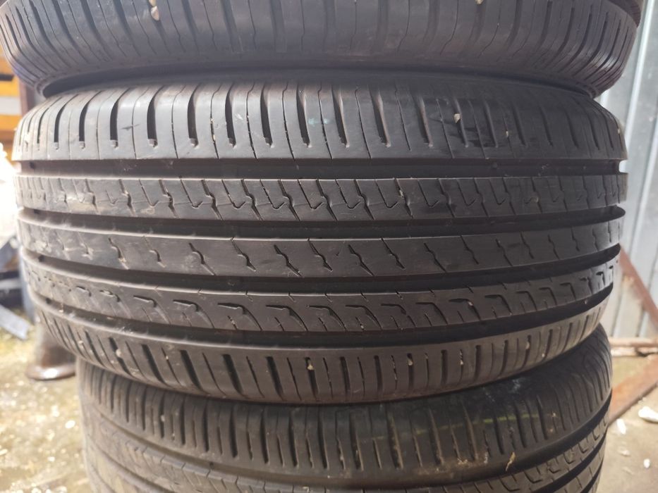 Anvelope 215 55 r17 vara Barum