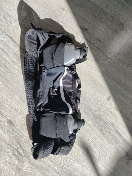 Vând centură de alergare sau hiking