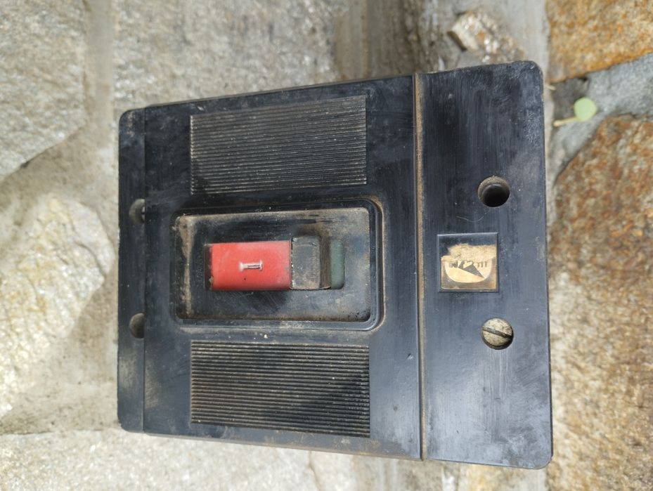 Ел превключвател Автомат А2