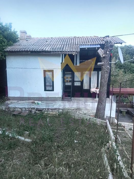 Продава се Къща в с. Осеново, Област Варна - 90 кв.м за 445 €/кв.м - Снимка #1