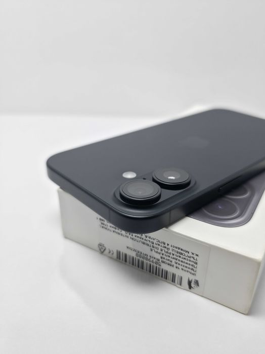 iPhone 16 256GB Black