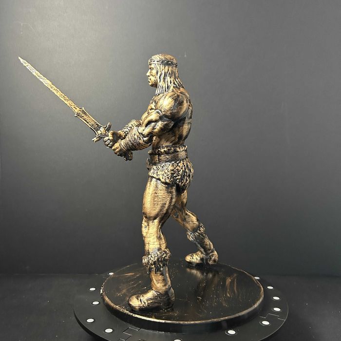 Фигурката на Конан Варварина