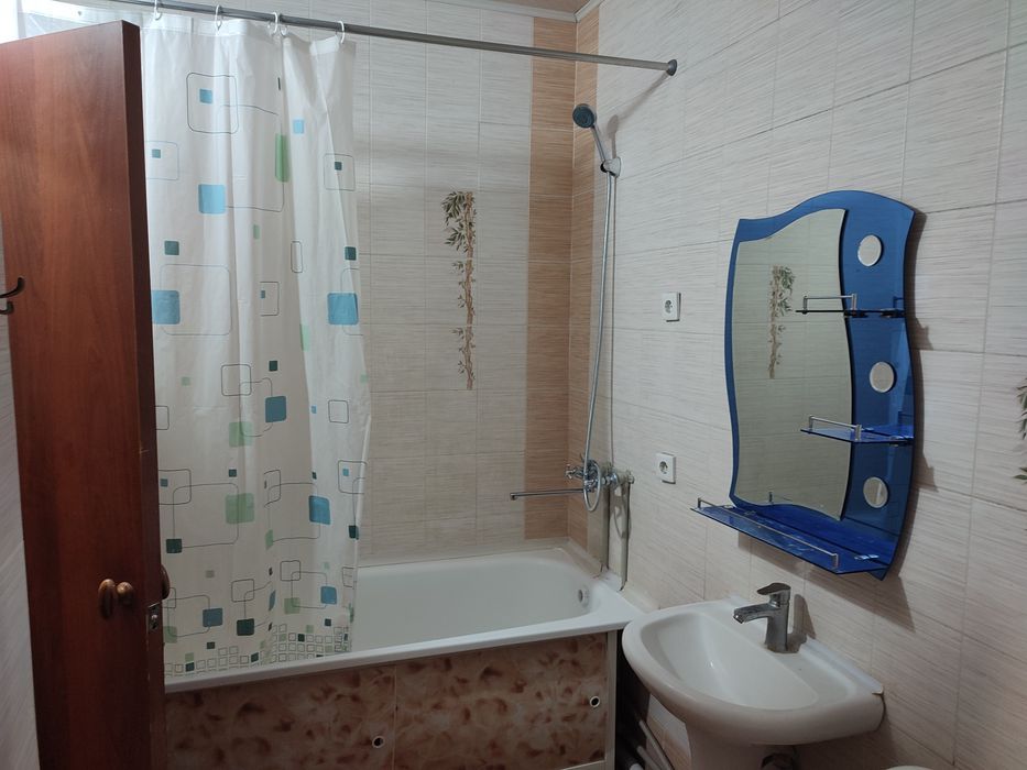 Сдам 2 комнатную кв Нурсат