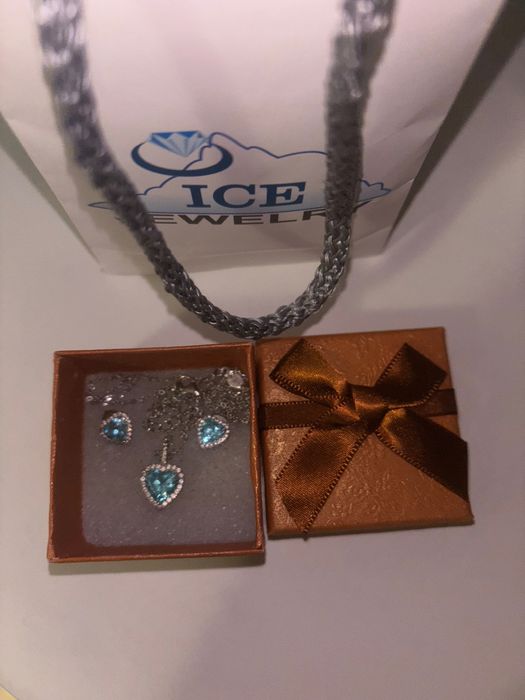 Сребърен комплект със синьо сърчице