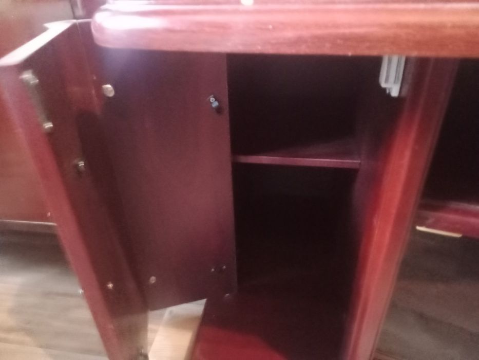 Тумба для телевизора