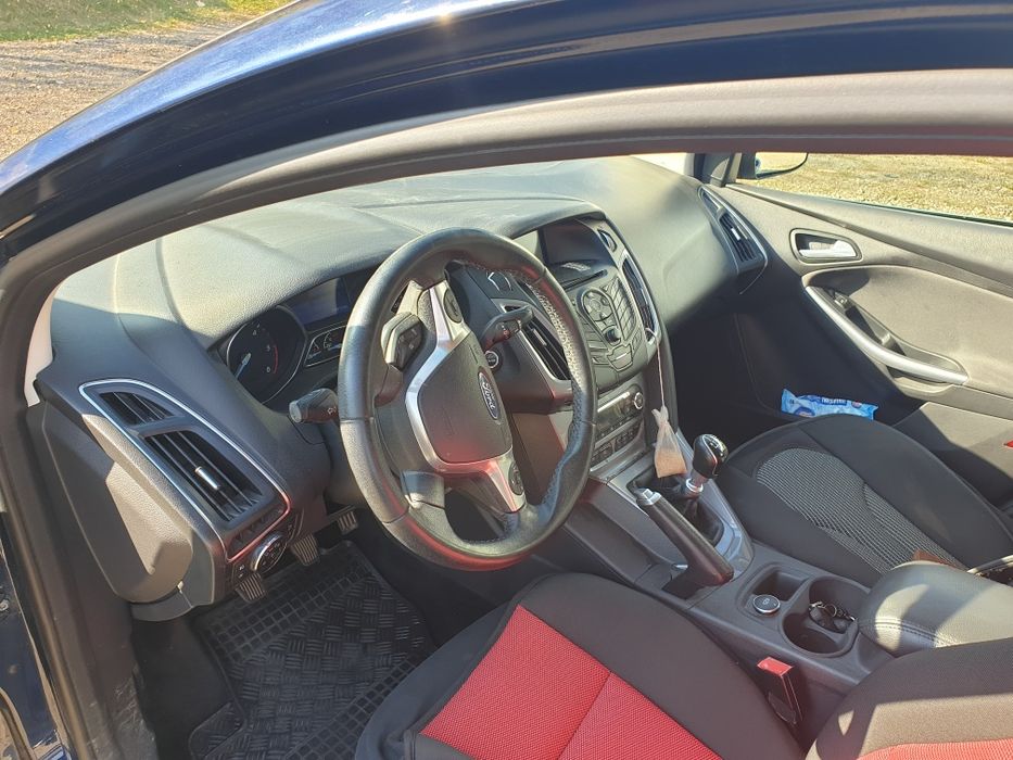 FORD Focus 2012 — imagine 4