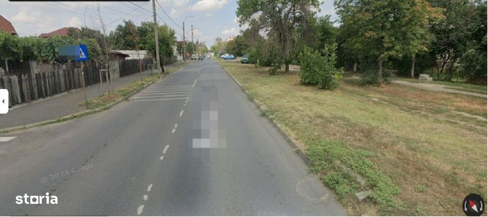 Teren 255,26 mp cu casă demolabilă + utilităţi – zonă accesibilă