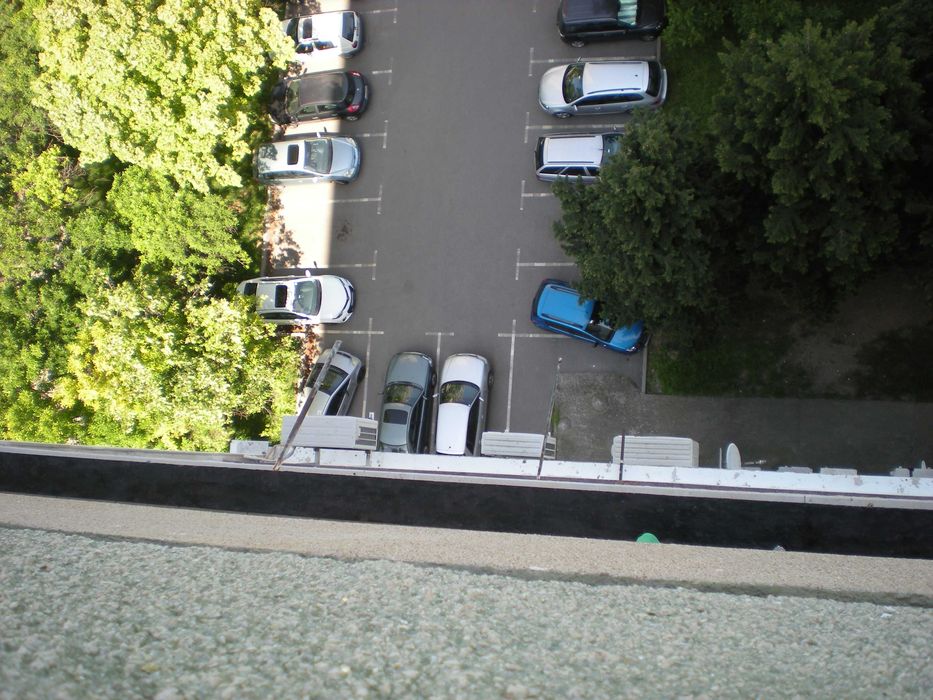 Продава се Четиристаен апартамент в Стара Загора, Център - 92 кв.м за 915 €/кв.м - Снимка #17