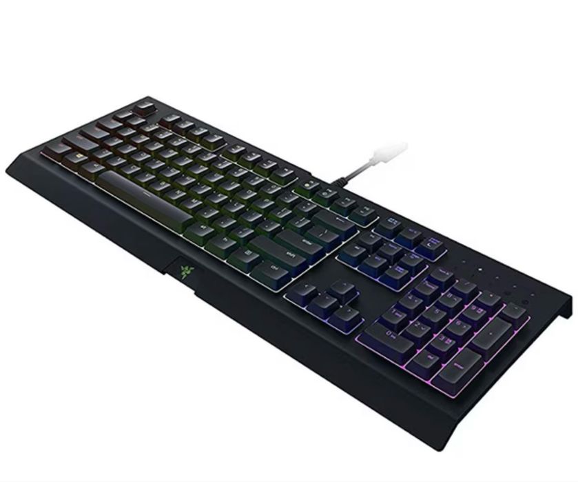 Tastatura razer cynosa chroma