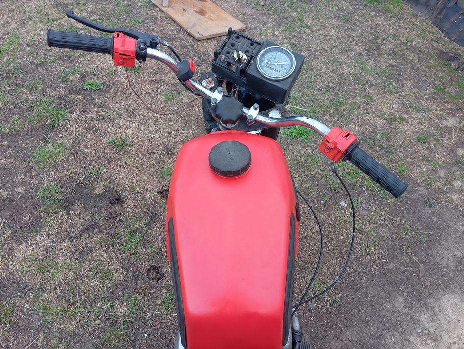 Продам мотоцикл иж планета 5