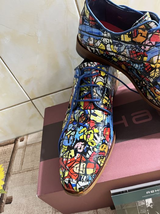 Pantofi piele model deosebit