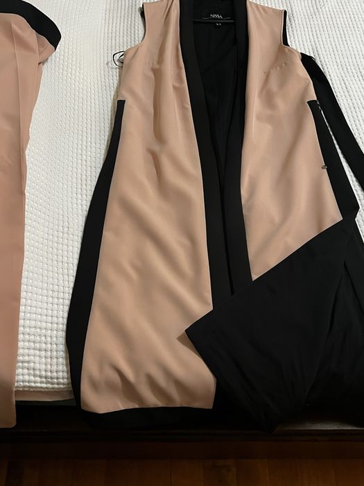 Set Niisa cardigan + pantaloni ca nou