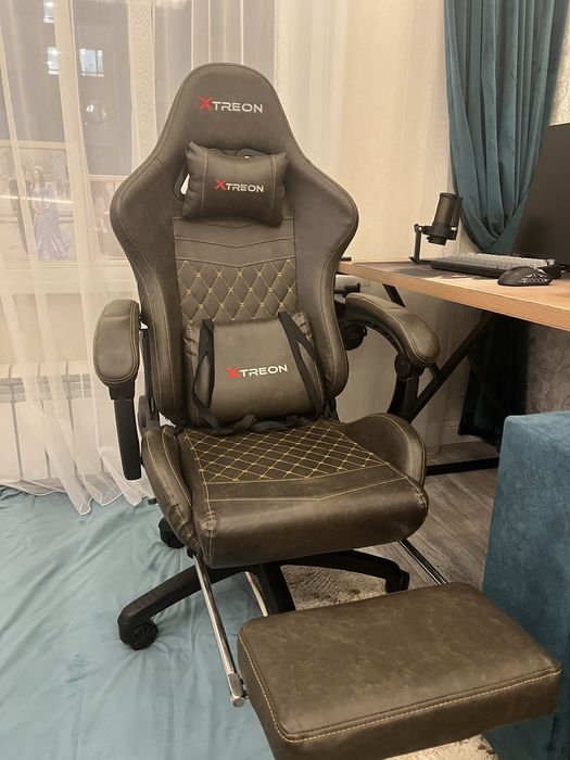 Игровое кресло XTREON GC-6689