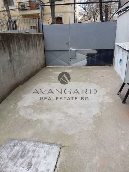 Продава се Къща в Пловдив, Център - 180 кв.м за 1778 €/кв.м - Снимка #6