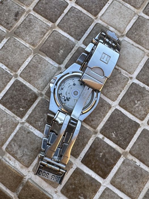 Продается часы Tissot