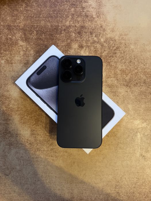 iPhone 15 pro 256gb