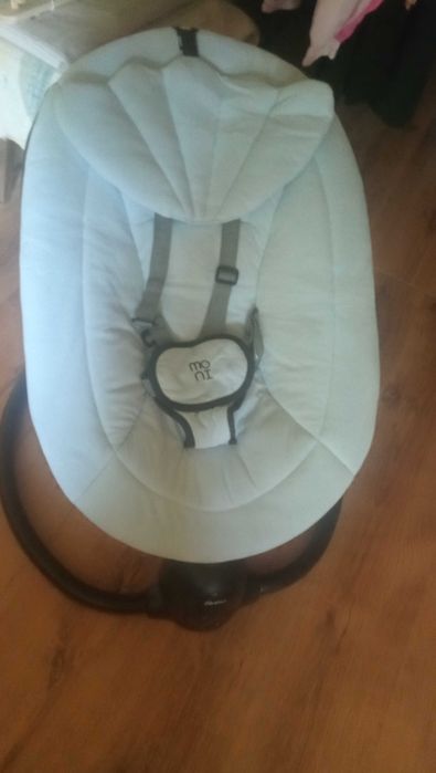 Бебешка люлка MONI