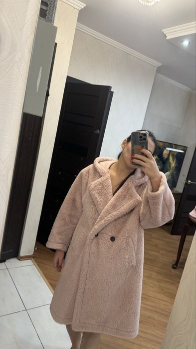 Продам шубу с капюшеном