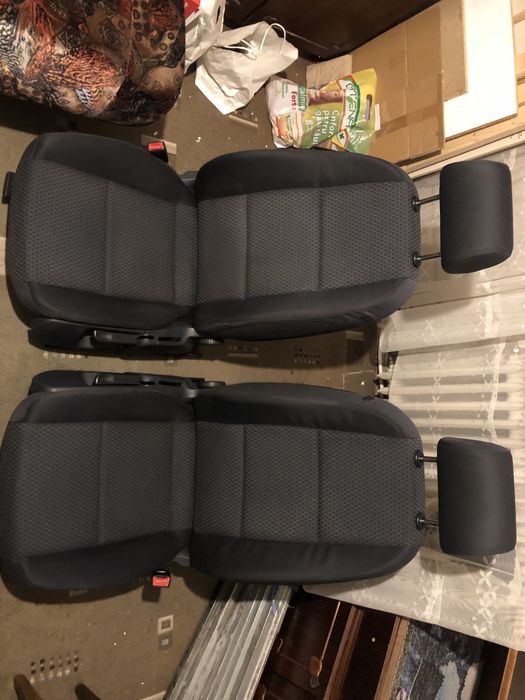 Scaune material textil A6C6