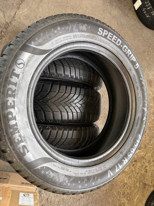 4x Anvelope iarna 215/65 R17 - Semperit Speed Grip 5