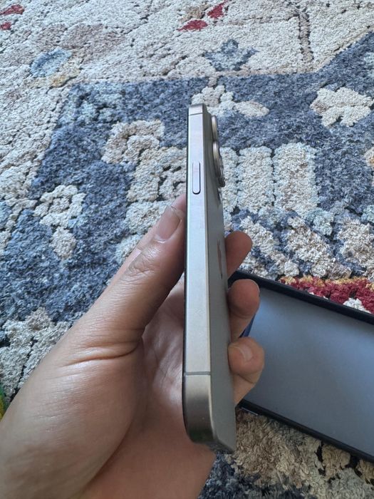 Айфон 15 про 128гб 88%емкость